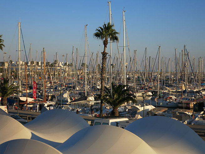 Port Olímpic - Bootjes kijken in Barcelona