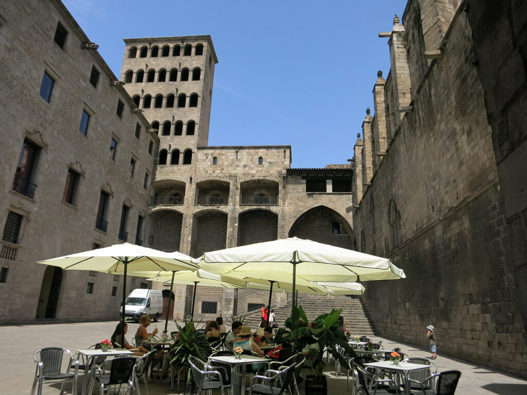 Bar L'Antiquari - Plaça del Rei