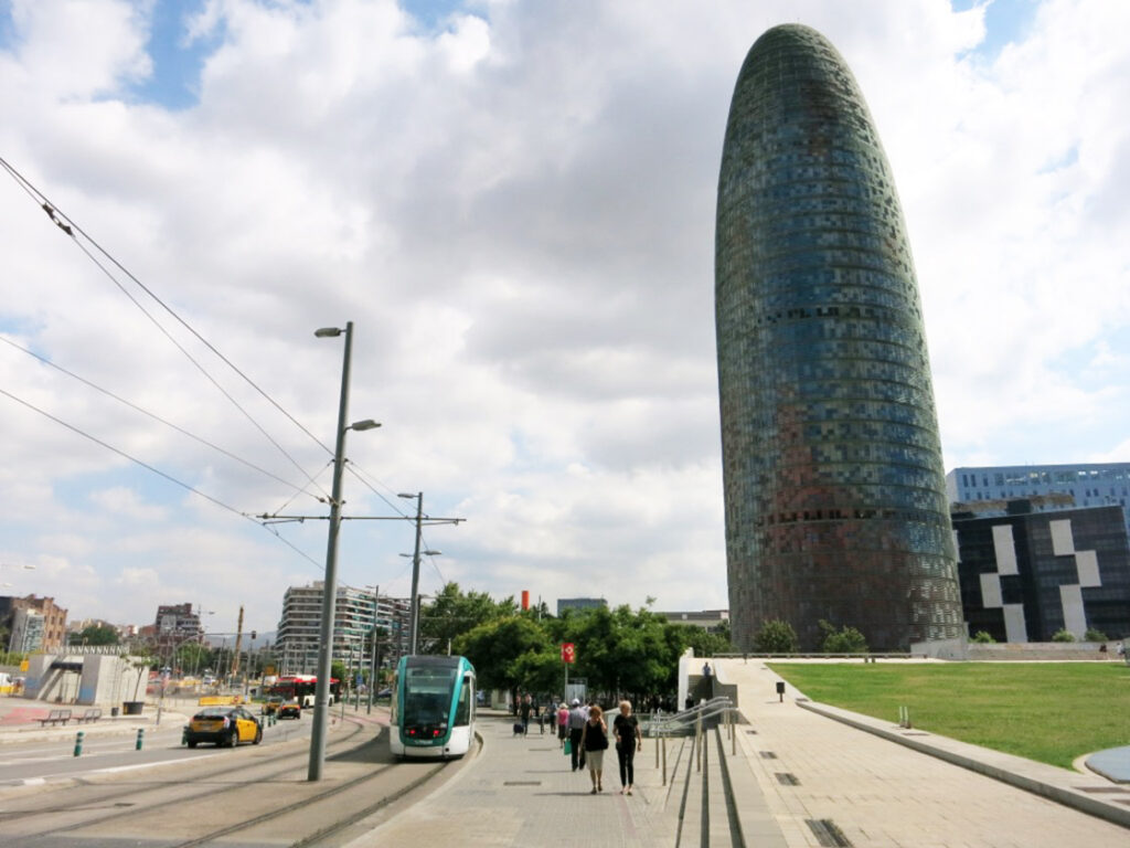 El Parc i la Llacuna del Poblenou - Sant Martí Barcelona