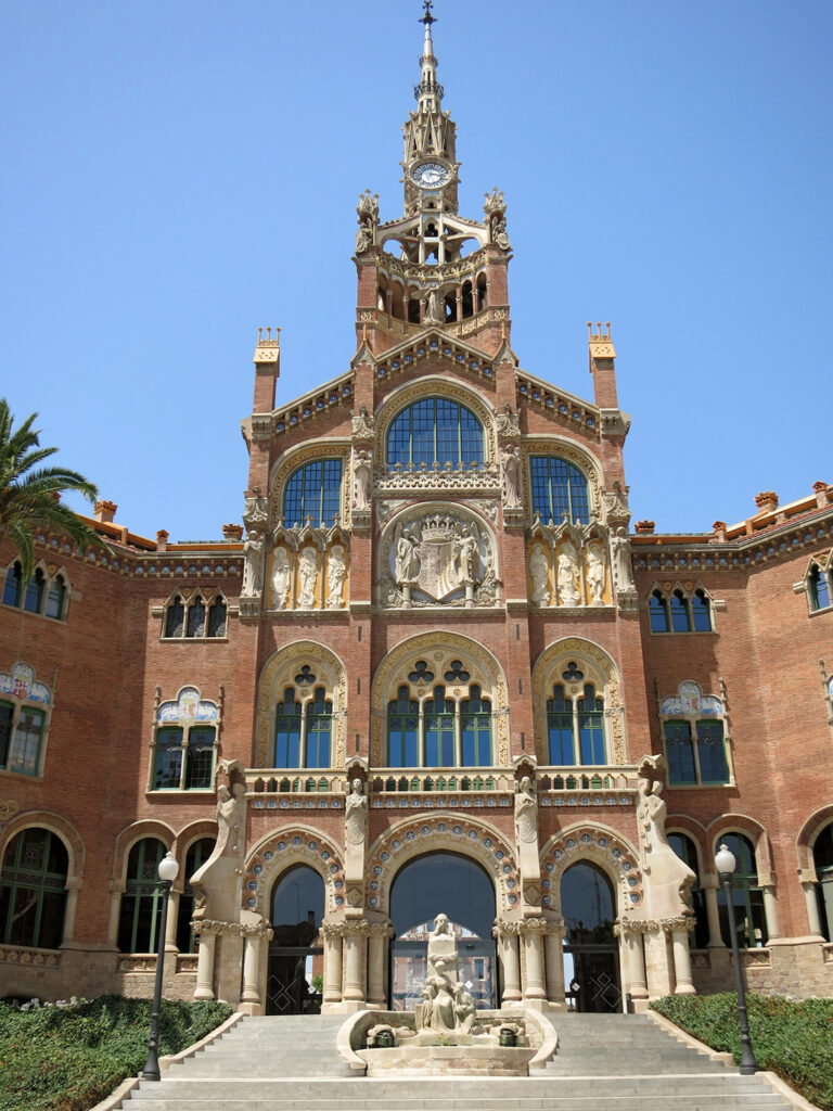 Hospital de Sant Pau in Barcelona vanbuiten