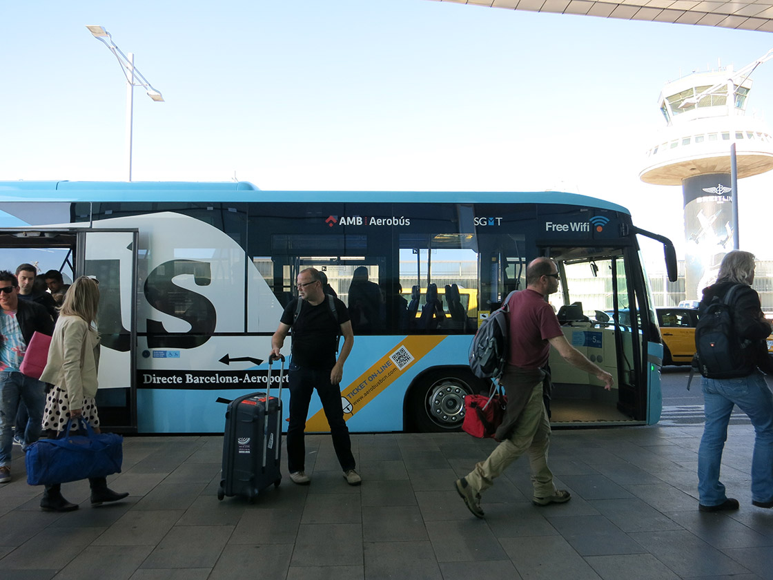 Van Barcelona Airport naar het centrum Barcelona met Marta Van Barcelona Airport naar het centrum Barcelona met Marta