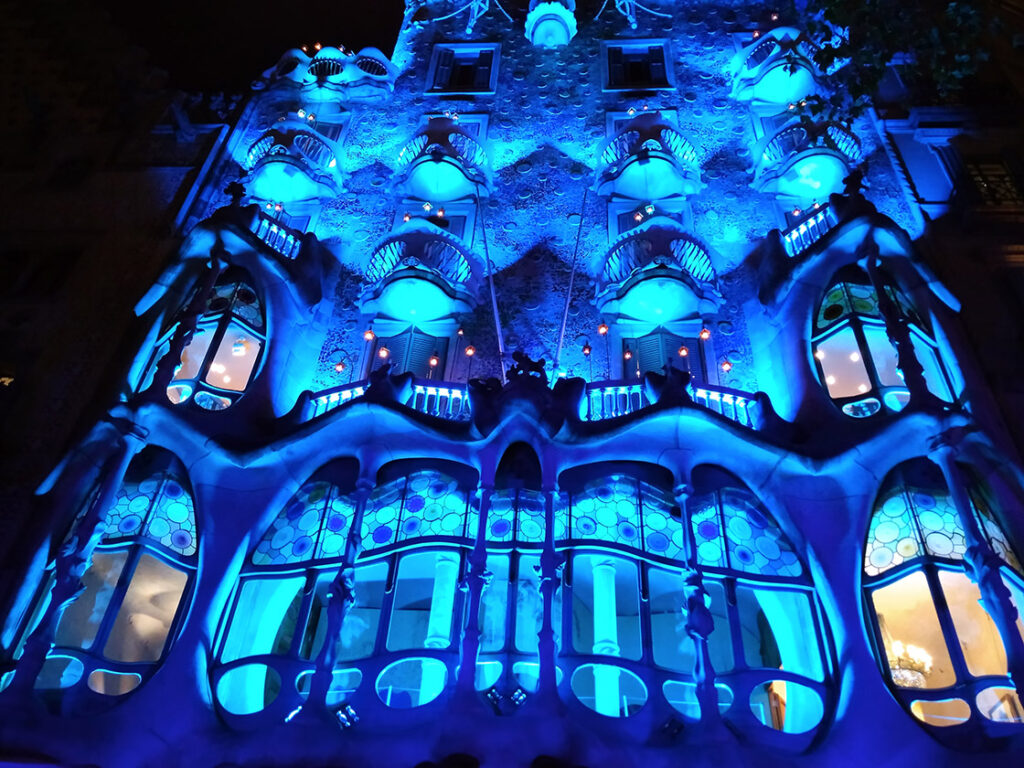 Casa Batlló in Barcelona tijdens kerst