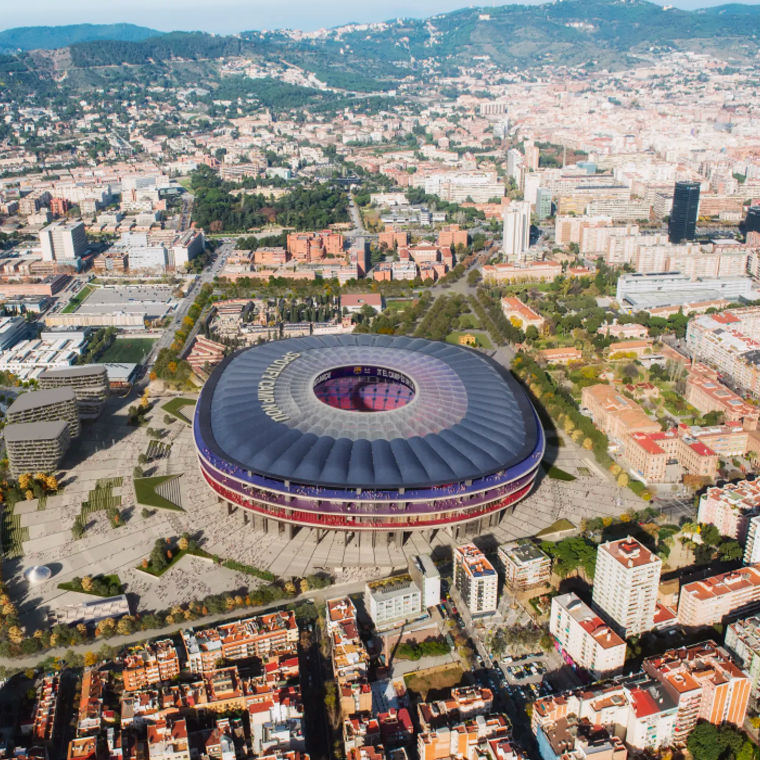 Het nieuwe Camp Nou van bovenaf gezien.