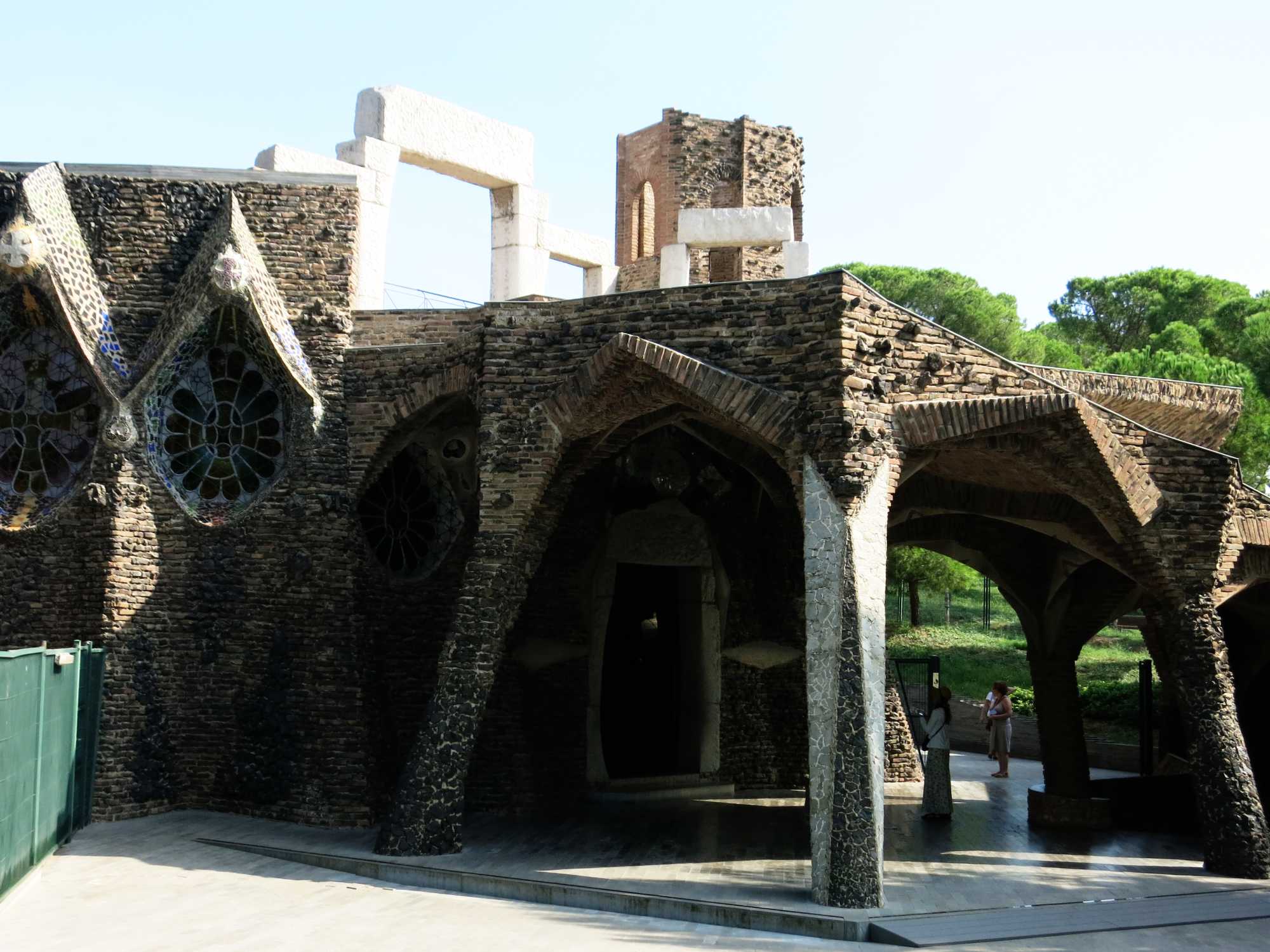 Gaudí in de omgeving van Barcelona