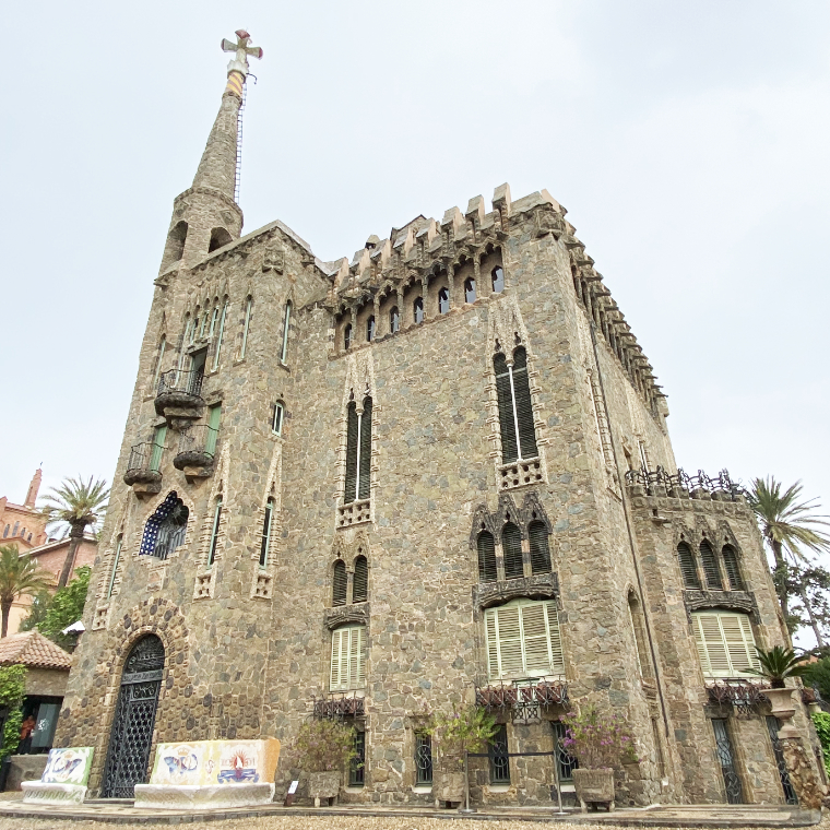 Gaudí's Torre Bellesguard in Barcelona