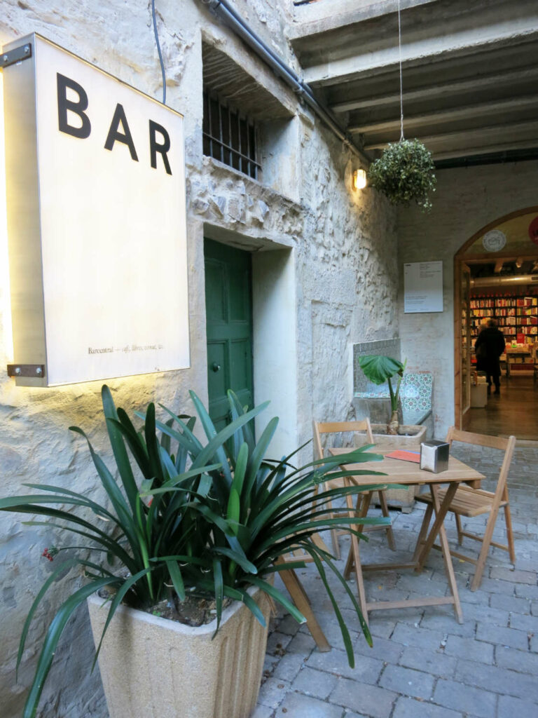 Bar La Central del Raval Barcelona