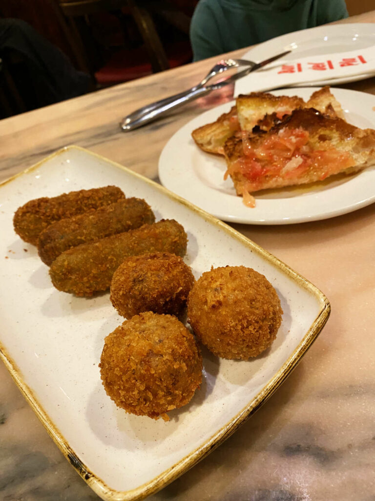 Tapas Bar del Pla Barcelona