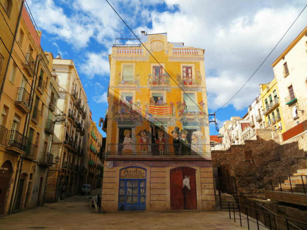 Muurschildering op Plaça dels Sedassos Tarragona